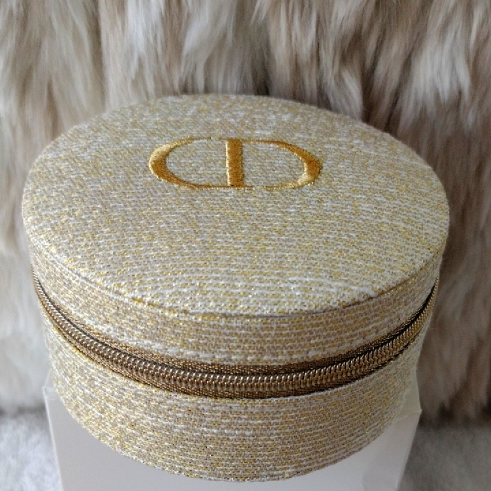Dior Gold Compact Case - Picture 14 of 16